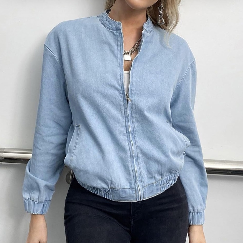 Light Blue Denim Jacket Size Large